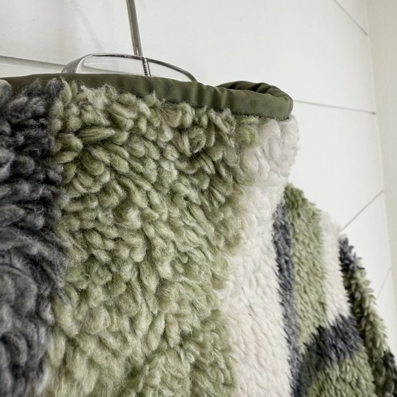 Madewell (Re)sourced Sherpa Popover Tunic Jacket Plaid Green Women Small NB532‎ - Picture 10 of 15